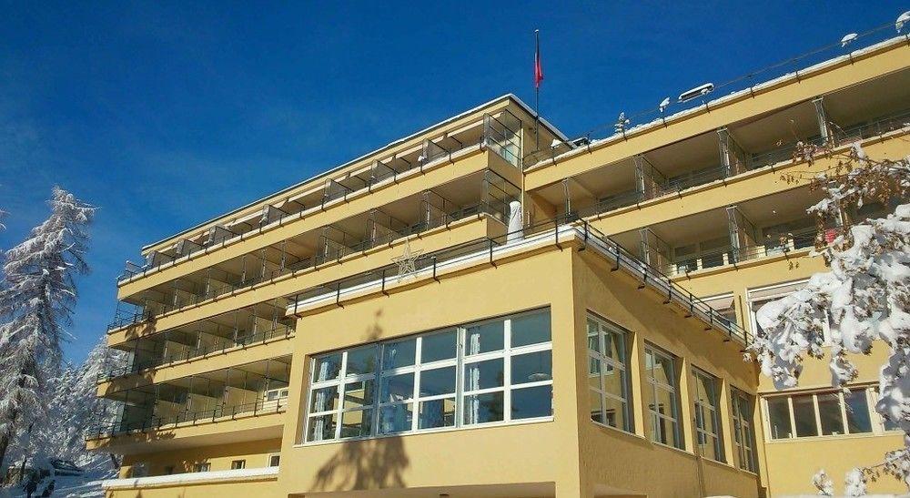 Crans-Montana Youth Hostel Kültér fotó